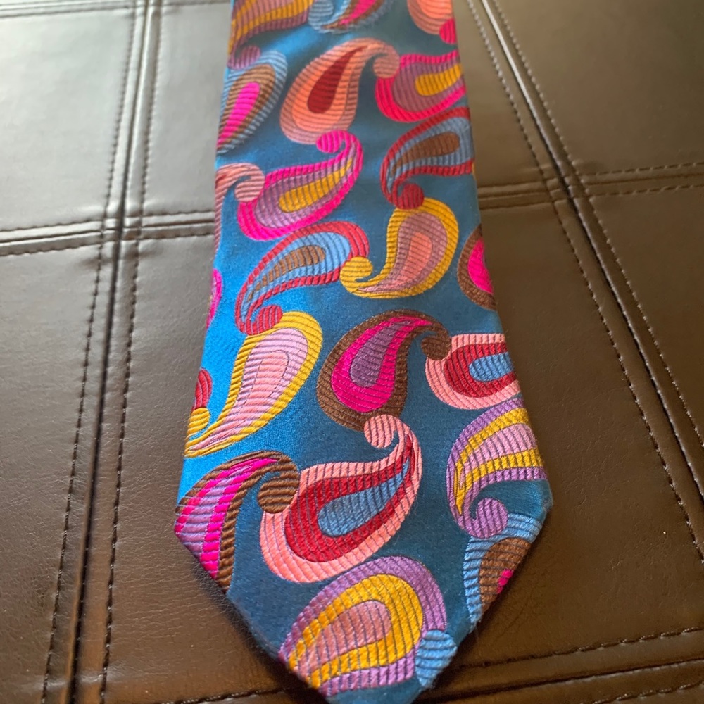Duchamp London Paisley Silk Tie